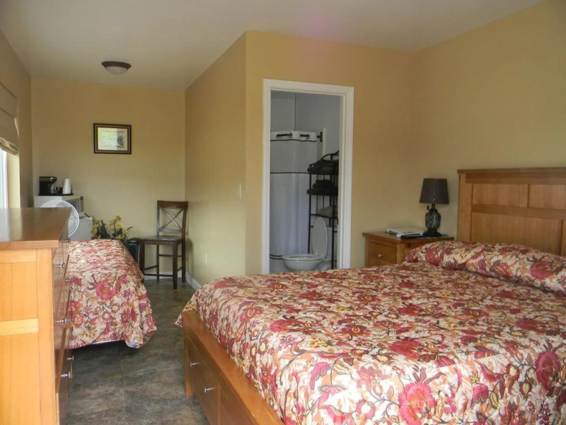 Old Town Copper Center Inn & Restaurant