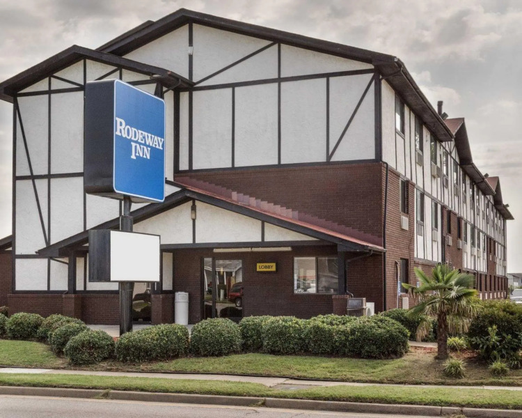 SureStay Hotel by Best Western Norfolk Little Creek