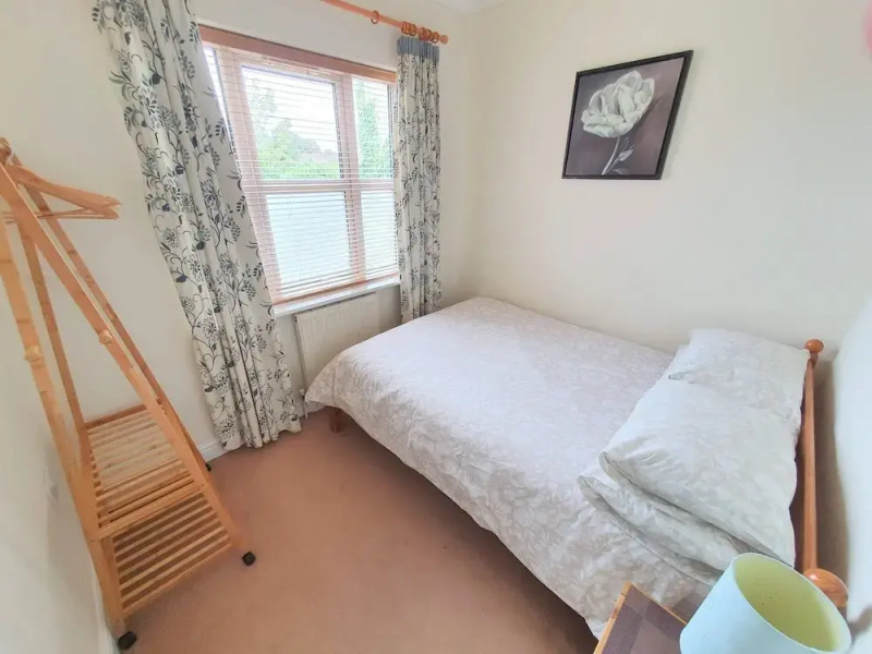 2-bedroom House Near Town With Superfast Wi-fi