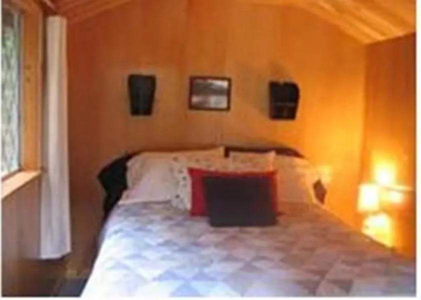 At Kw'o kw'e hala Eco Retreat B&B