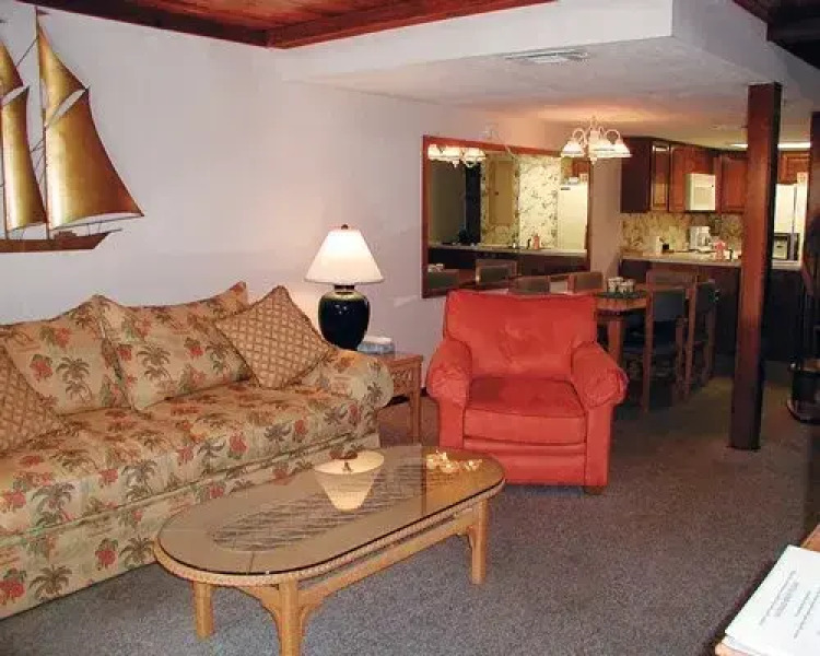 Sapphire Resorts @ Royal Holiday Beach Resort, Biloxi, USA