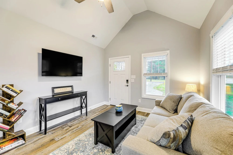 3 Mi to Dtwn: Home w/ Patio & Grill in New Bern