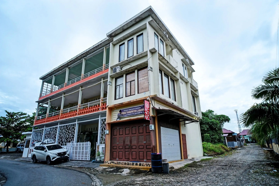 OYO 90979 Ryfana Residence Syariah