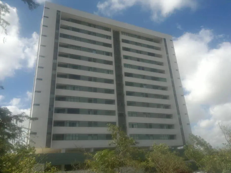 Apto no Universitário - Ed Mr. Teneriff 401