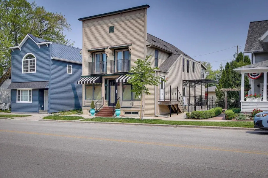 Elkhart Lake Vacation Rental 3 Mi to Road America!