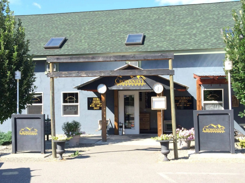 Crowsnest Vineyards Guesthouse