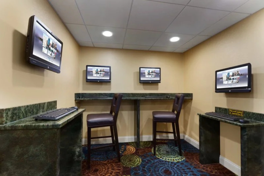 Wyndham Garden Glen Mills Wilmington