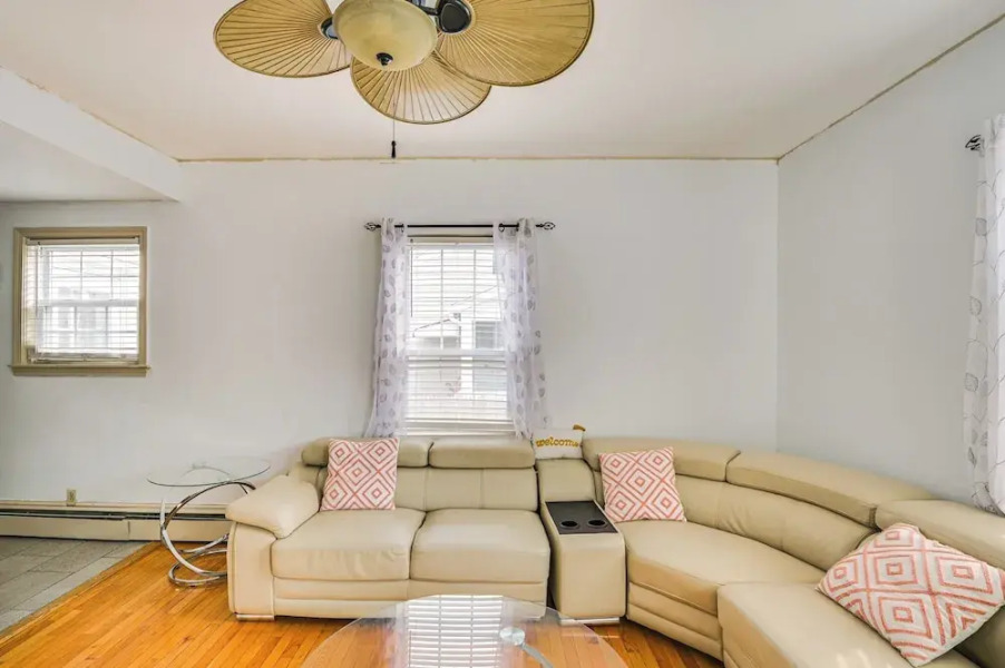 9 Mi to Dtwn Boston: Cozy Malden Apartment
