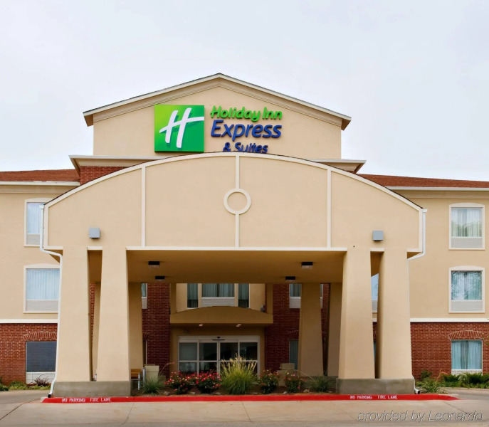 Holiday Inn Express Hotel & Suites Shamrock North by IHG