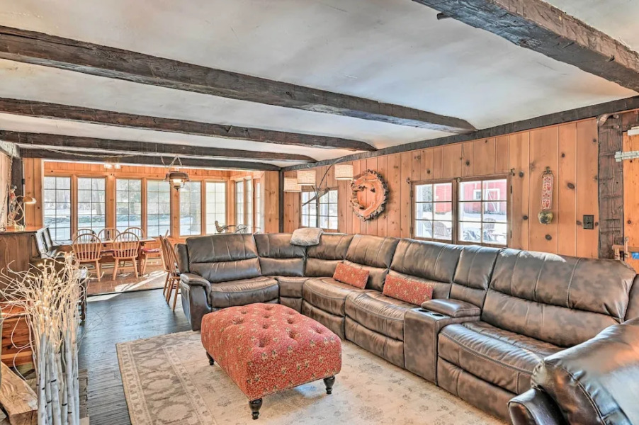 All Year-round Retreat Near Windham Mountain