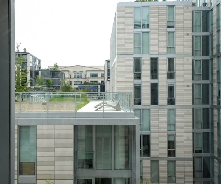 Global Luxury Suites at Chinatown