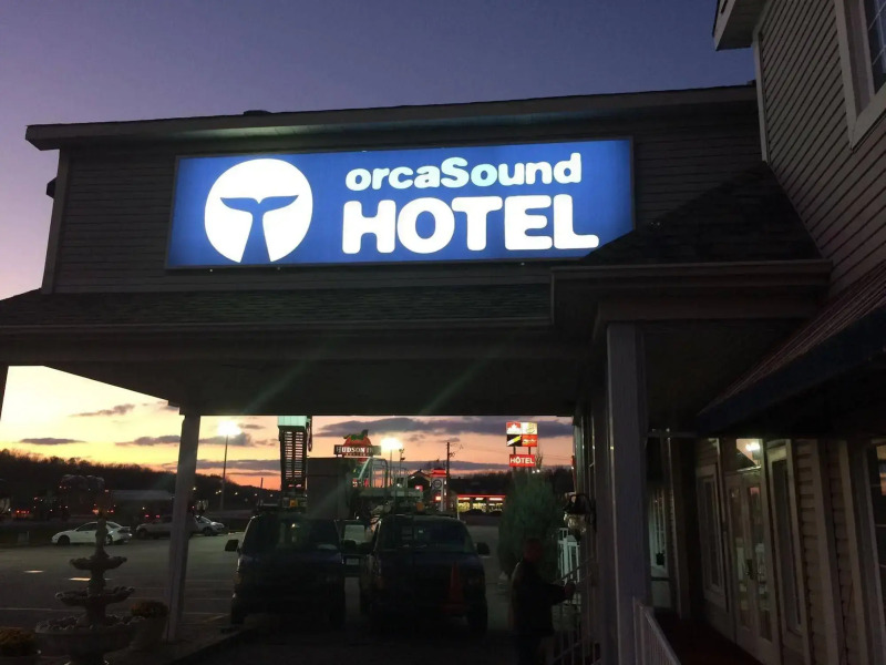 orcaSound Hotel