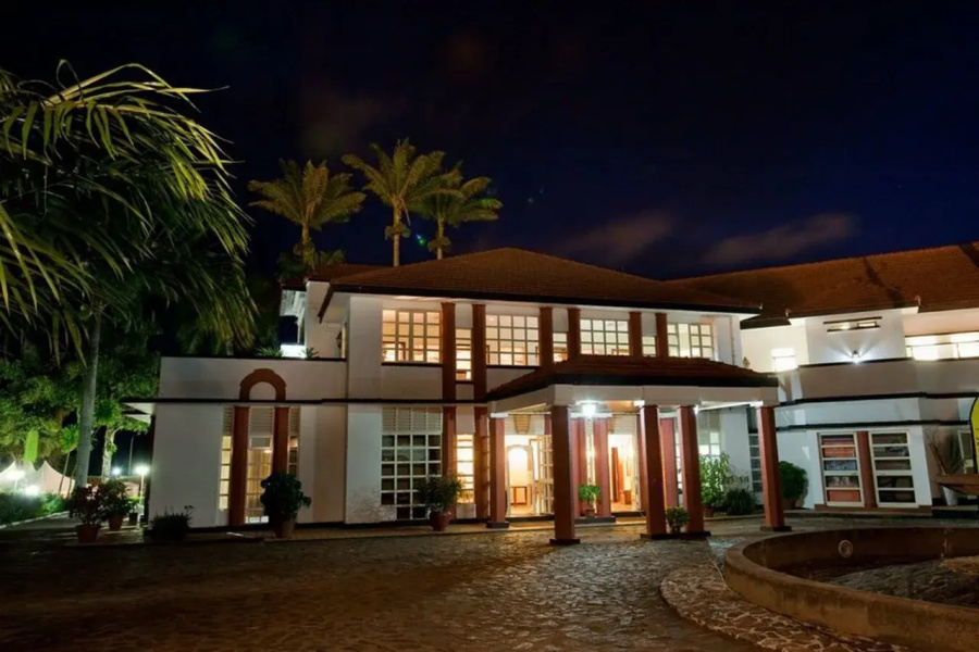 Lake Victoria Hotel