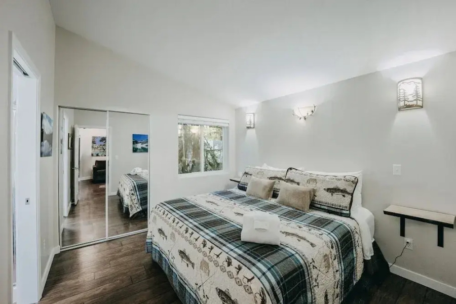 Glacier Springs – Cabin #16 - 1Br Cabin