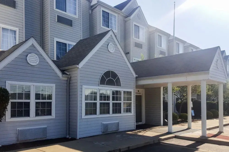 Americas Best Value Inn & Suites - N. Lima/Boardman