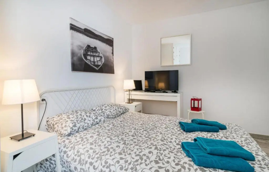 Beautiful apartment stylish village house @ Center Cadaqués