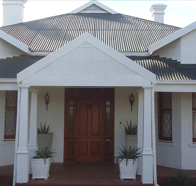 44 Memorial Manor