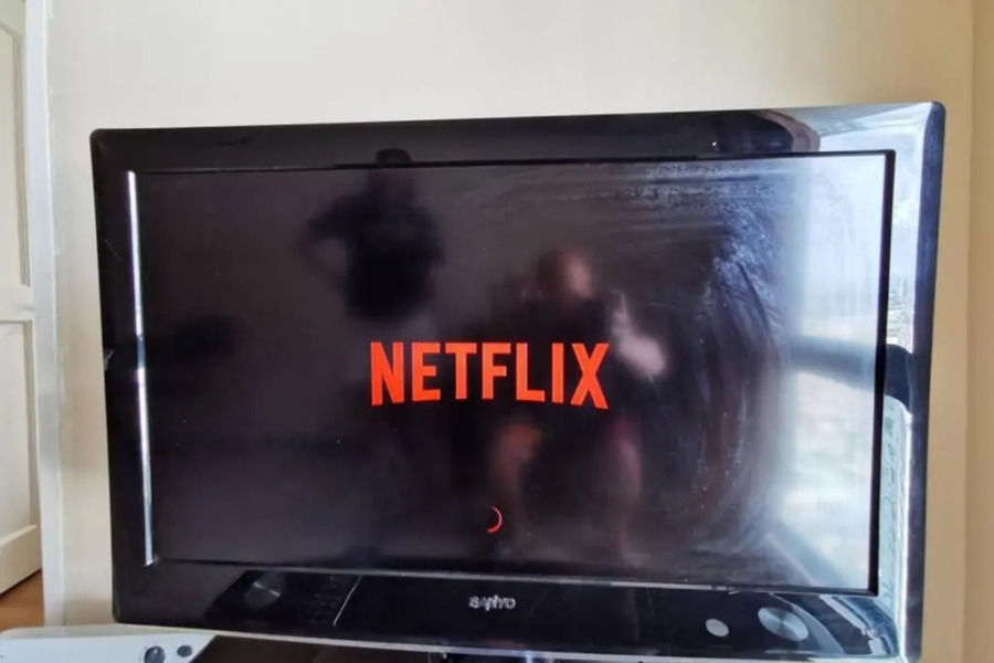 3415 HoliStay Manila 1-Bedroom Condo with NETFLIX and Balcony