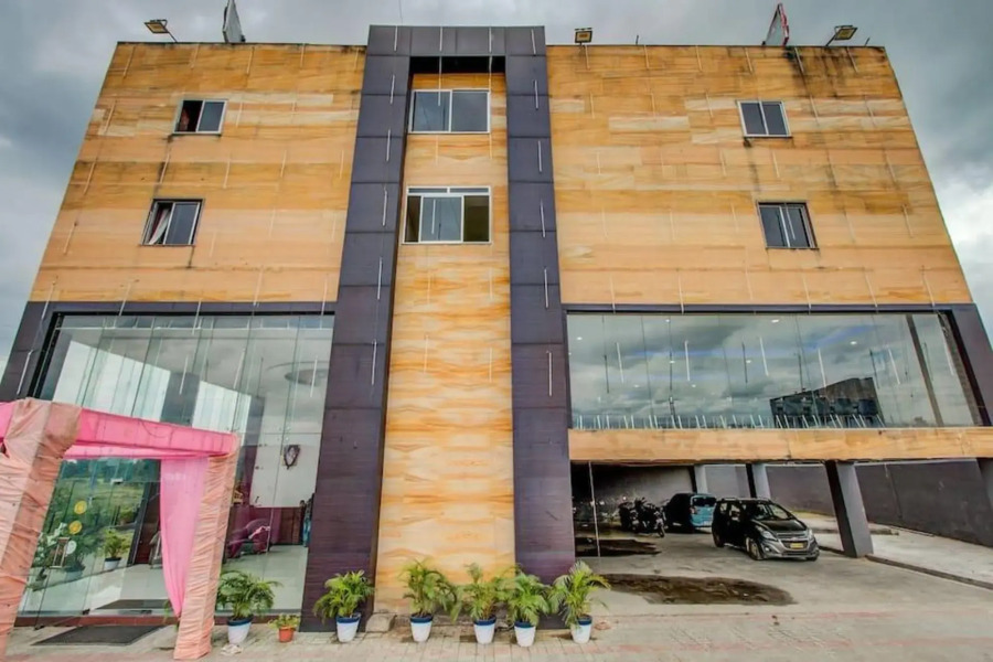 Hotel Sumandeep International