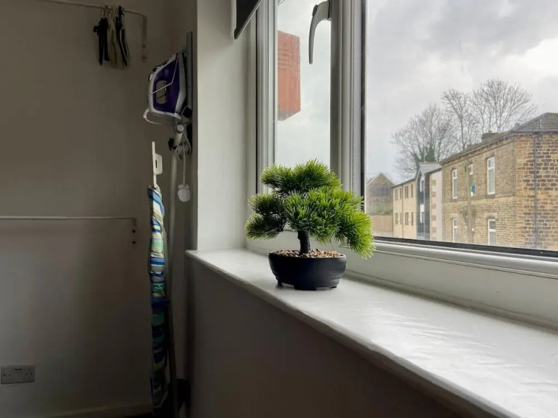 Comfortable 1 Bed Retreat in Batley - Sleeps 3