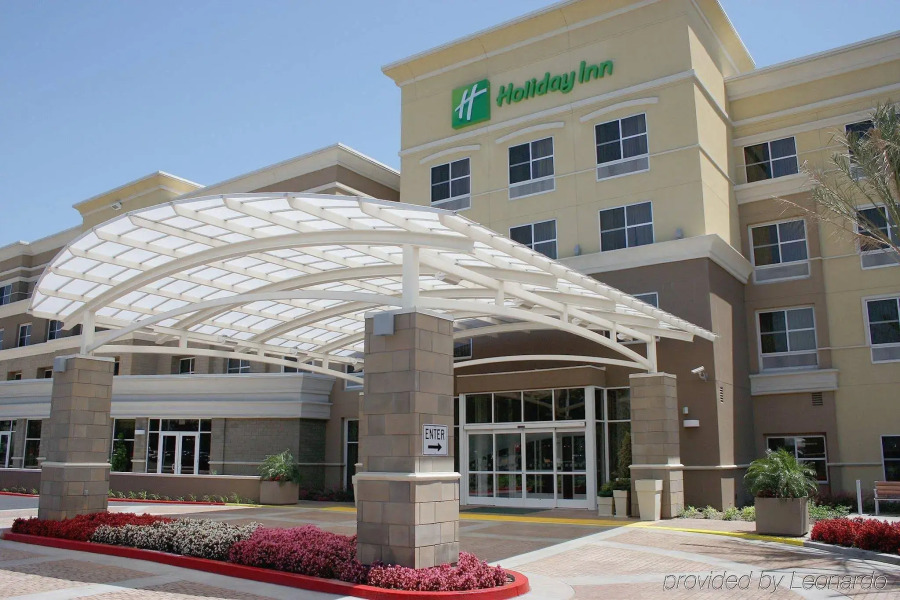 Holiday Inn Ontario Airport by IHG