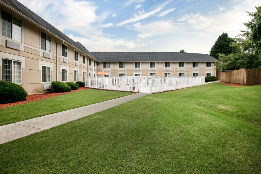 Baymont Inn & Suites by Wyndham Braselton