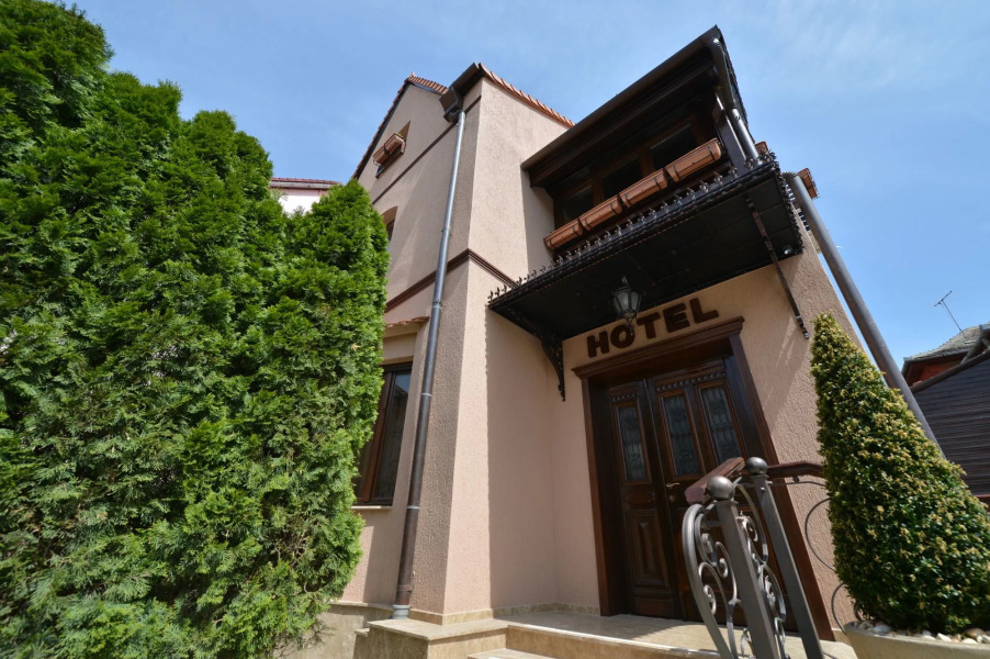 Noblesse Boutique Hotel
