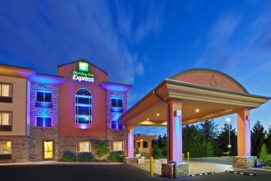 Holiday Inn Express Portland South-Lake Oswego by IHG