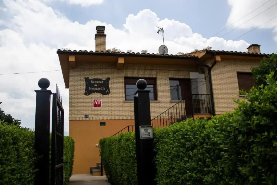 La Cueva del Tempranillo