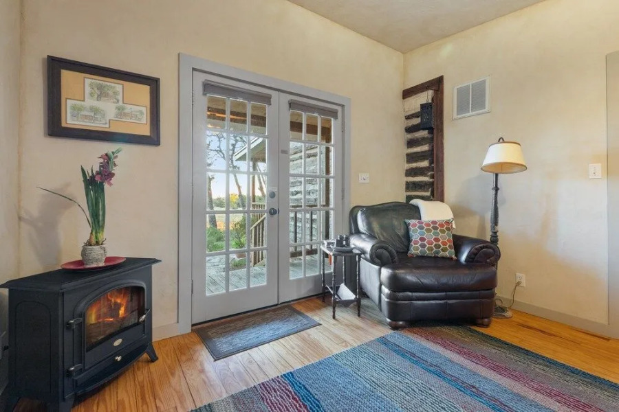 Chula Vista 1 Bedroom Cabin by RedAwning