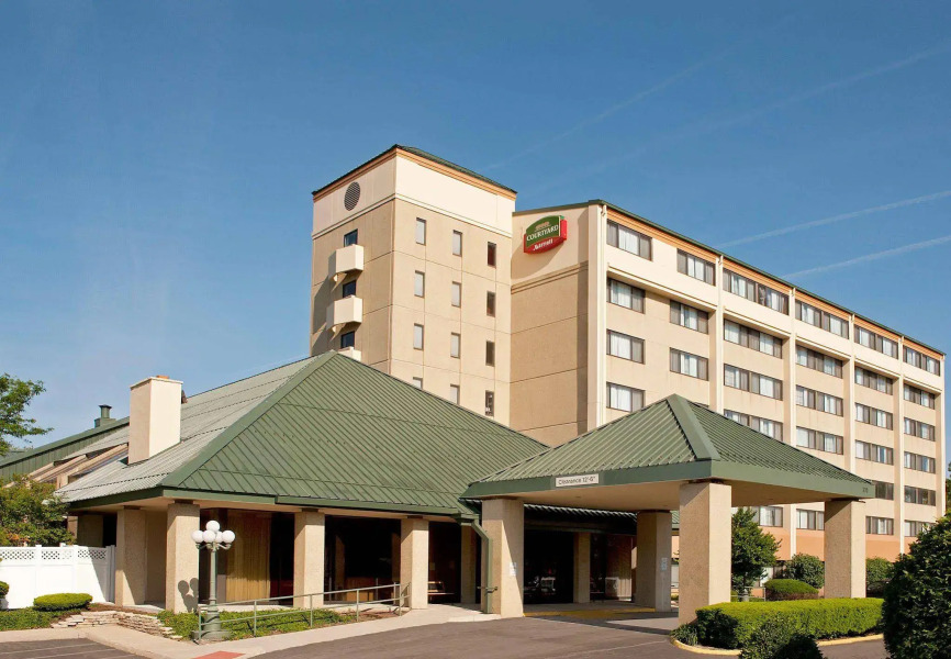 Courtyard Chicago Elmhurst/Oakbrook Area