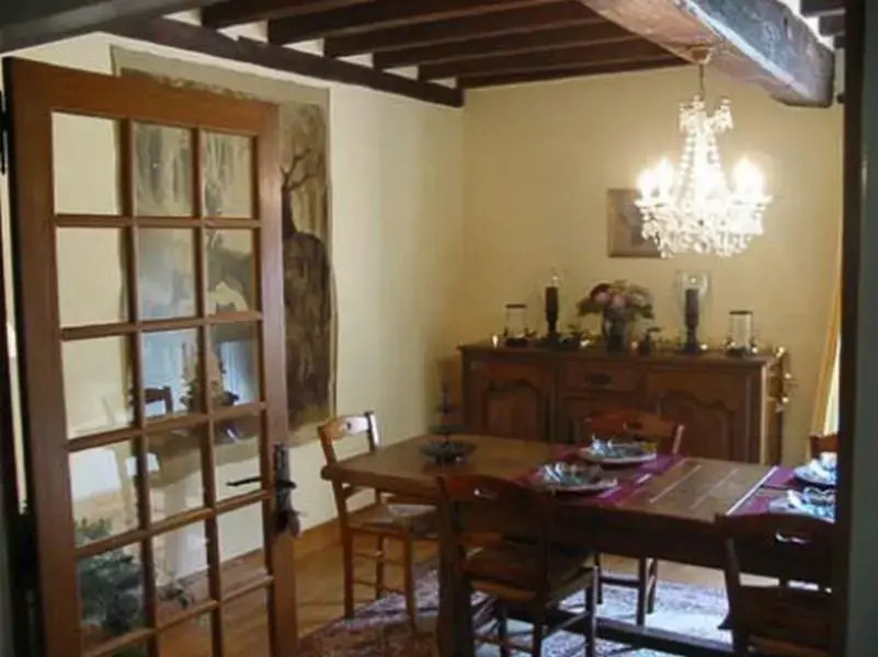 Maison dHotes Villepalay