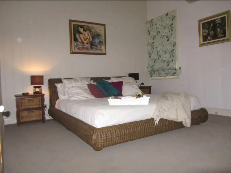 Brisbane Milton Bed and Breakfast