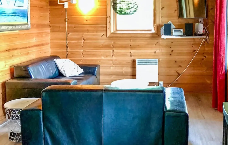 Amazing Home in Hulshorst With 3 Bedrooms and Wifi