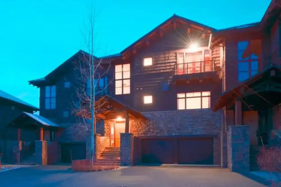 Granite Ridge by JHRL