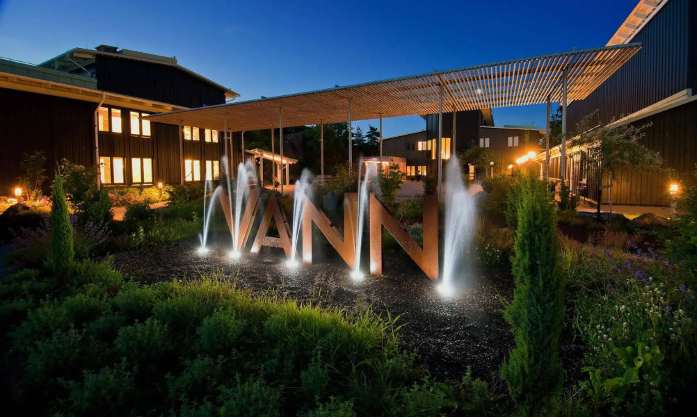 Vann Spa Hotel and Conference