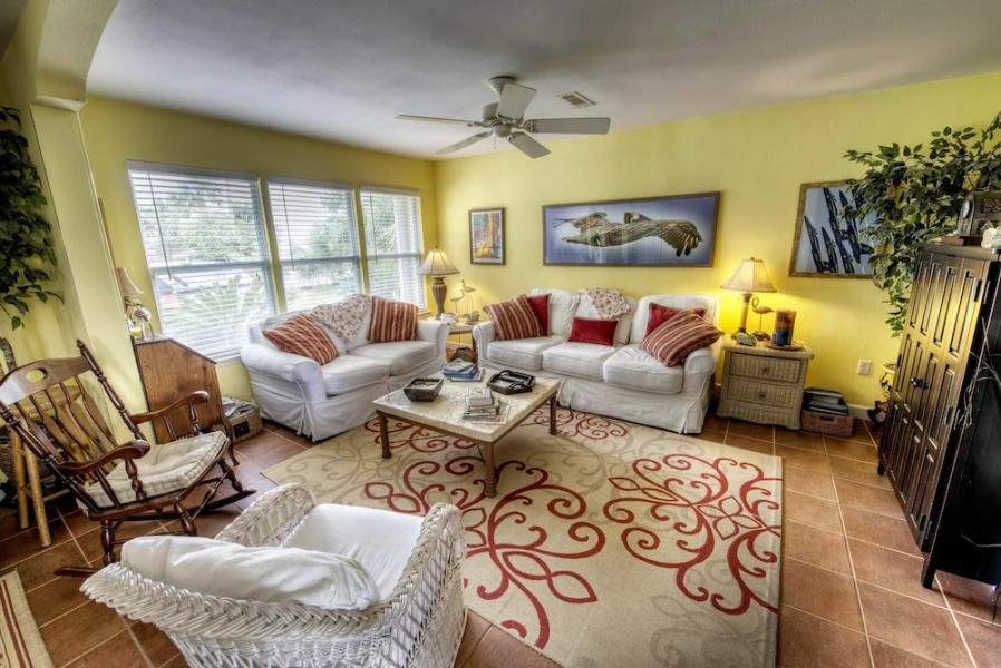 1006 PANFERIO DRIVE - Three Bedroom House