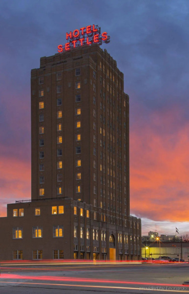 Hotel Settles
