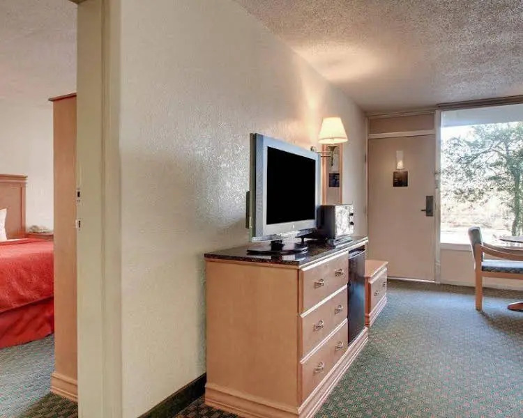 Quality Inn and Suites Vicksburg