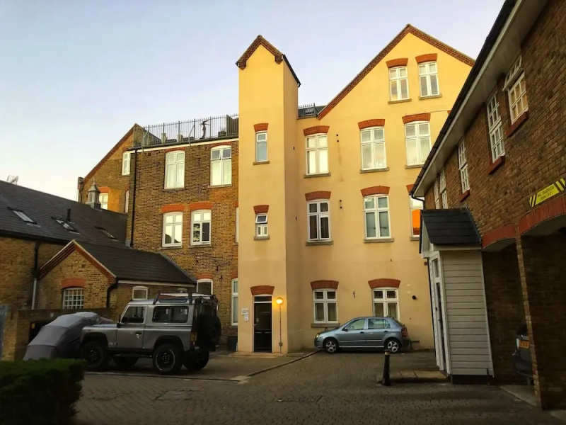 Apartment in Central Historic Rochester