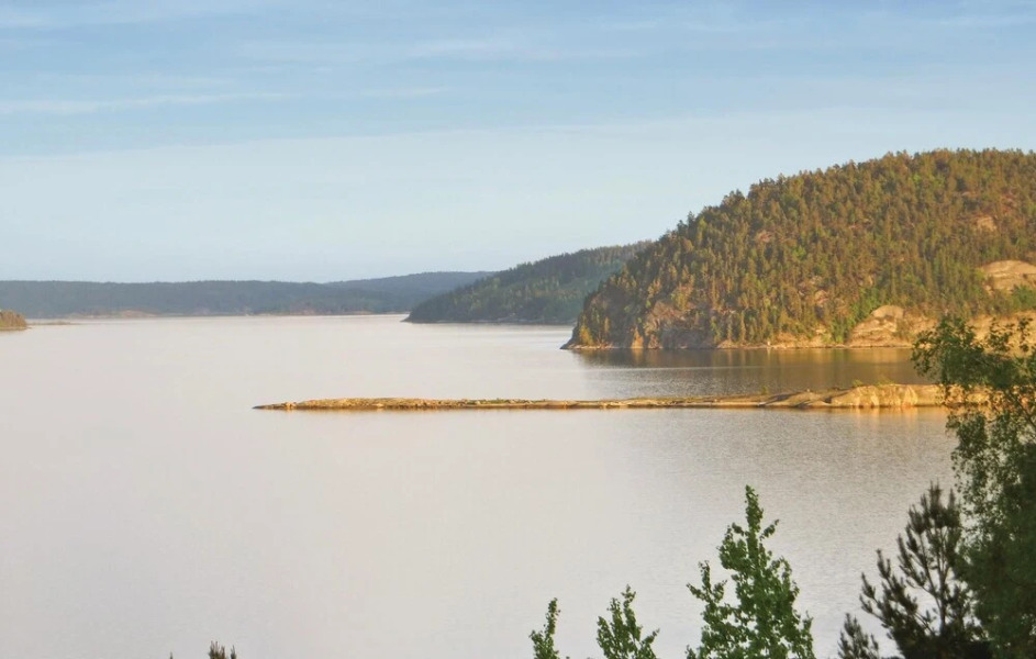 Stunning Home in Uddevalla With