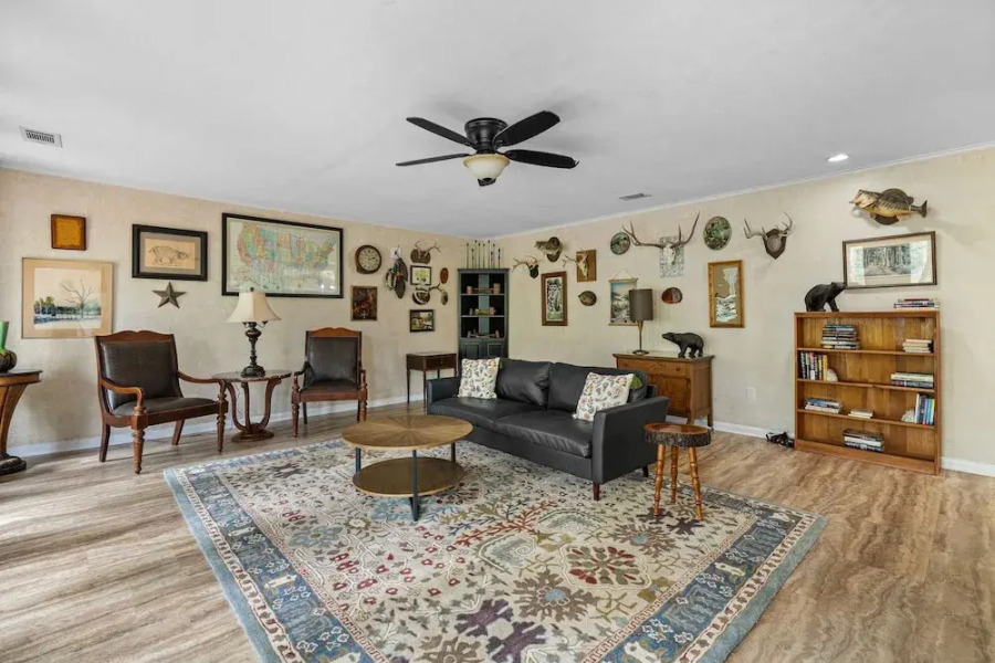 Cosby Mountain Lodge 4 Bedroom Home