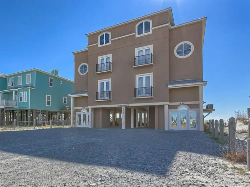 Beach Estate West by Meyer Vacation Rentals