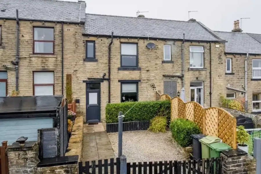 Cosy Walkers Retreat in Meltham Doggie Friendly