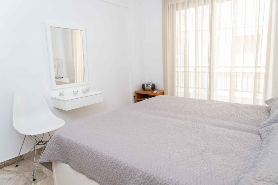 Zennova #6 Nea Plagia Beach