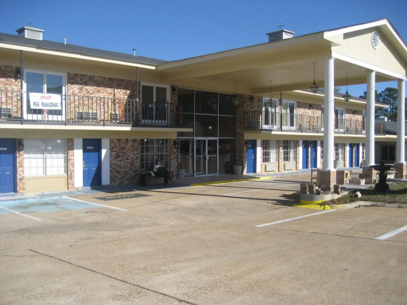 Magnuson Hotel Magnolia