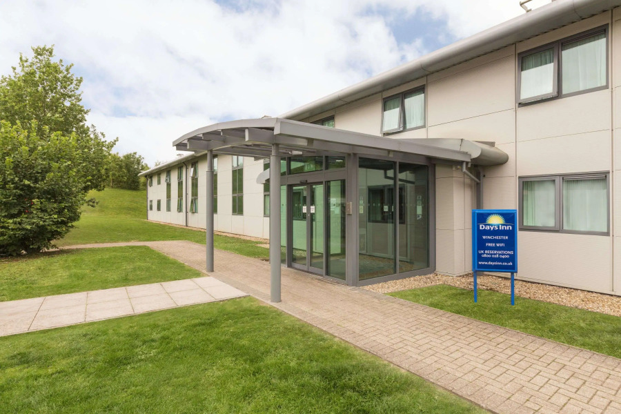 Days Inn by Wyndham Winchester M3