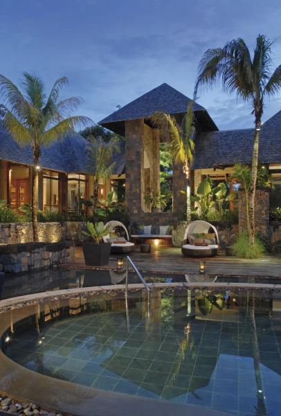 Royal Palm Beachcomber Luxury