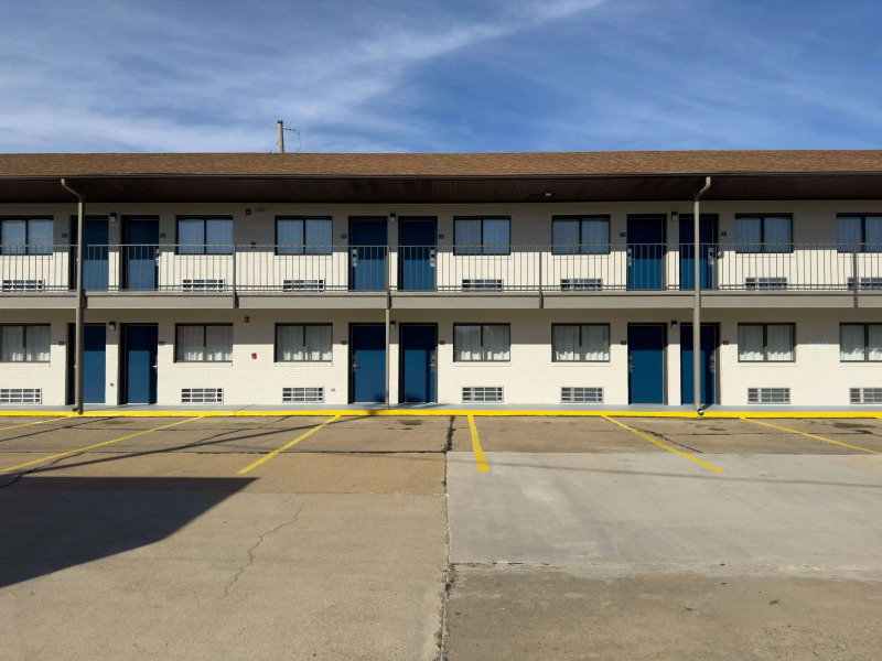 Motel 6 Dyersburg, TN