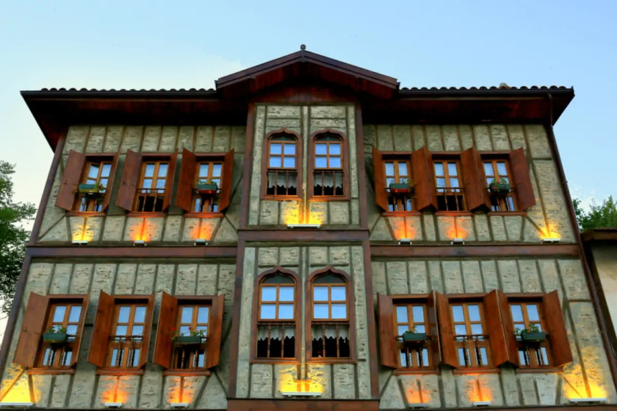 Peri Konak -Historical Ottoman House